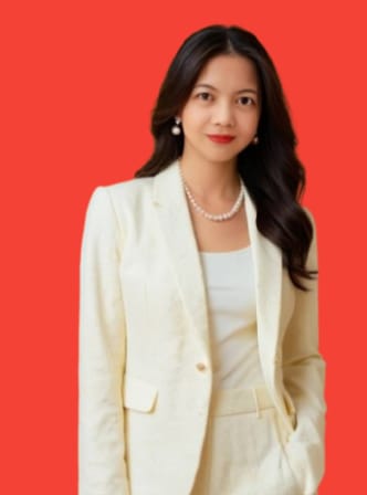 Arif Purwadana berbicara di depan mikrofon